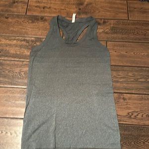 Athleta momentum tank. Size XS. Green ombré